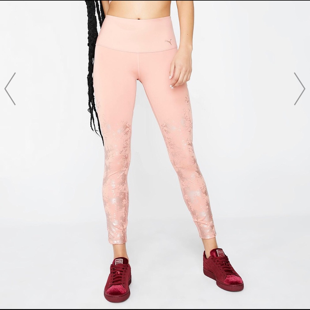 ⚡️Metallic Foil Puma Leggings ⚡️